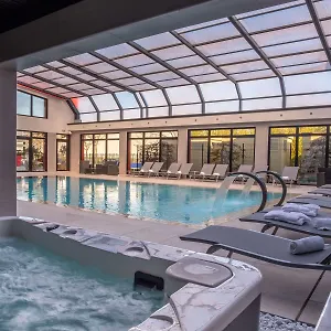 Kyriad Prestige Lyon Est - Priest Eurexpo And Hotel