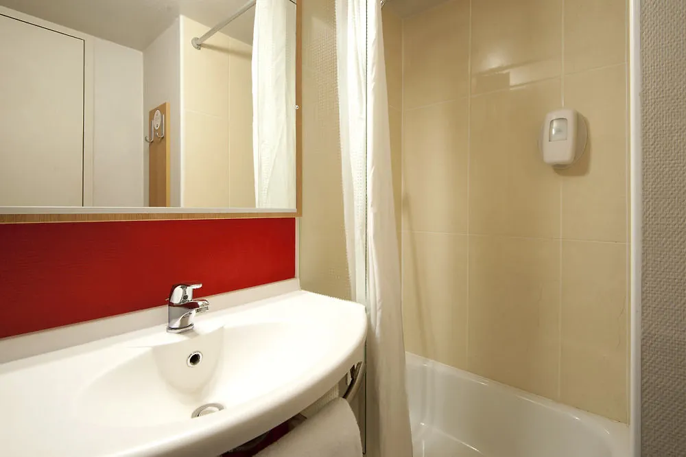 B&B Hotel Lyon St Priest