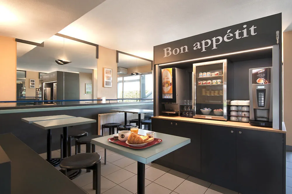 B&B Hotel Lyon St Priest 2*, Saint-Priest (Rhone)