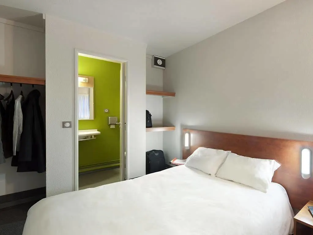 **  B&B Hotel Lyon St Priest France